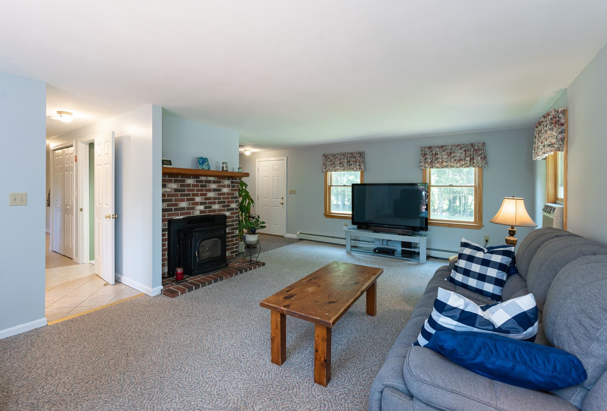 15 Little River Road Nottingham, NH 03290 - Photo 10 of 35