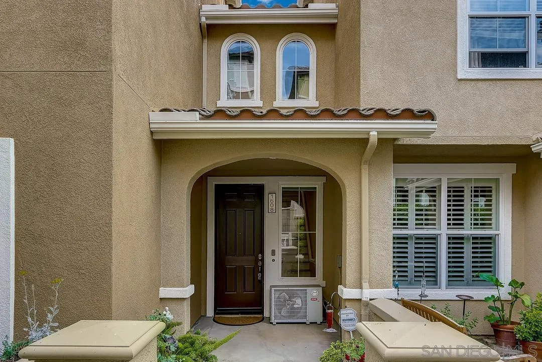 1608 Avery Road San Marcos, CA 92078 - Photo 10 of 30 Gallery Image 10