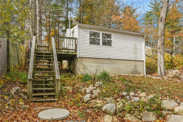 $169,999 | 51 Knotty Oak Shores, Coventry, RI 02816