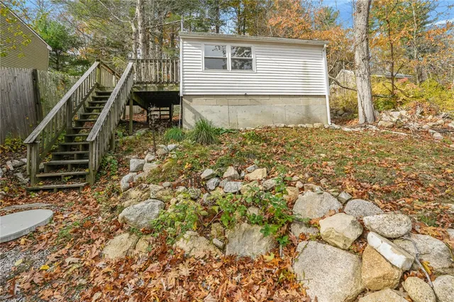 $169,999 | 51 Knotty Oak Shores, Coventry, RI 02816