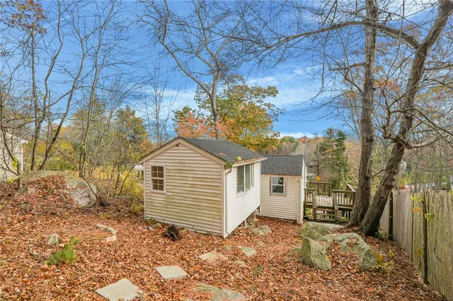 $169,999 | 51 Knotty Oak Shores, Coventry, RI 02816