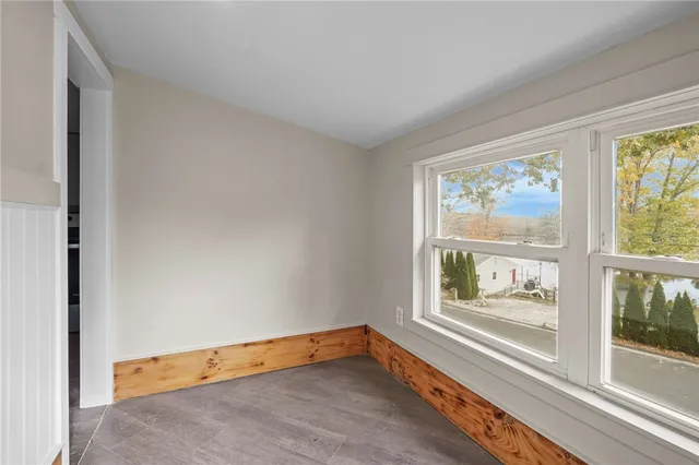 $169,999 | 51 Knotty Oak Shores, Coventry, RI 02816