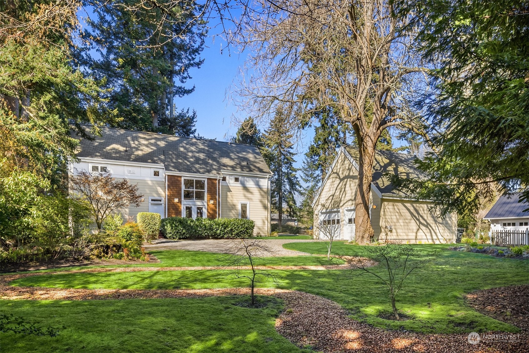 10646 Northeast Valley Road Bainbridge Island, WA 98110 - Photo 40 of 40 Gallery Image 40
