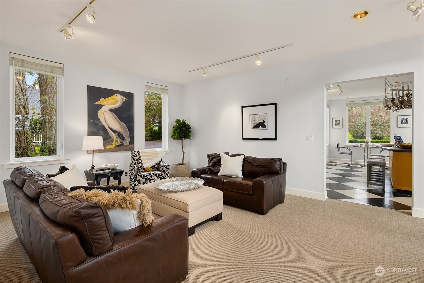 10646 Northeast Valley Road Bainbridge Island, WA 98110 - Photo 7 of 40 Gallery Image 7