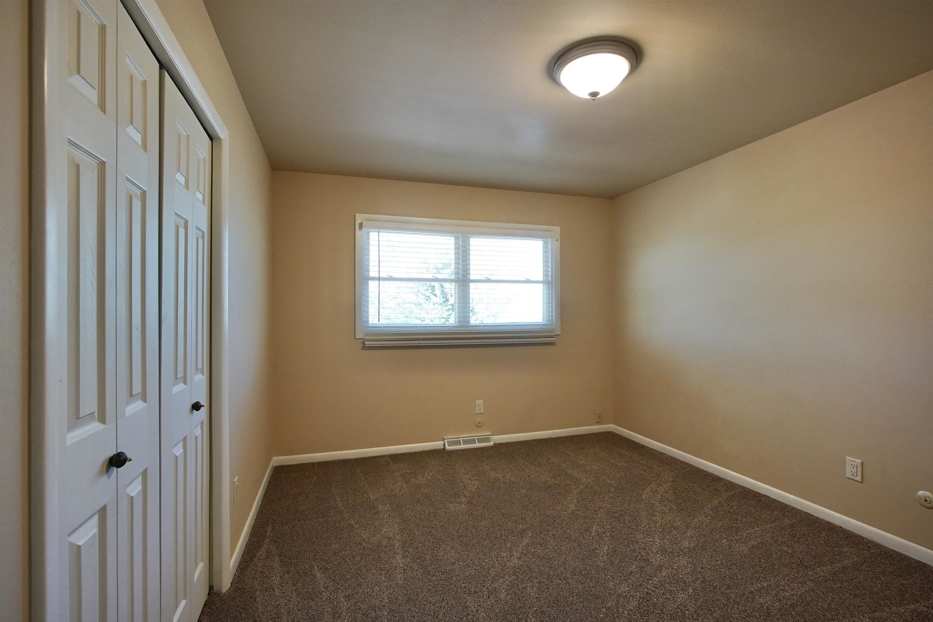 1460 Manor Drive Casper, WY 82609 - Photo 19 of 48