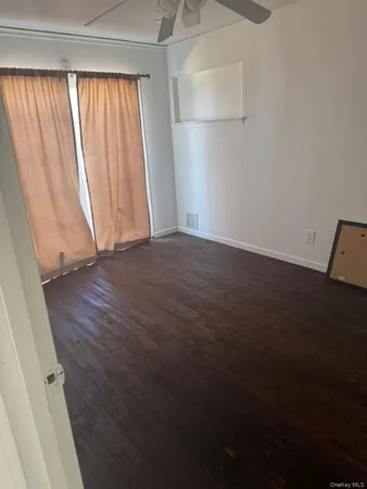 $3,200 | 383 Locust Street, Central Islip, NY 11722