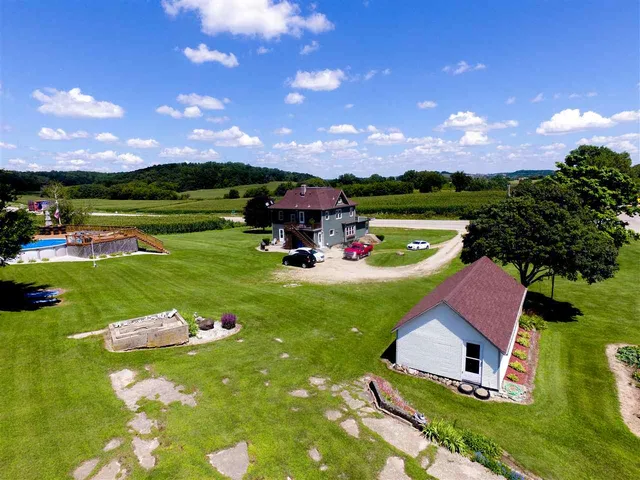 $3,999,900 | 4817 Parmenter Street, Middleton, WI 53562