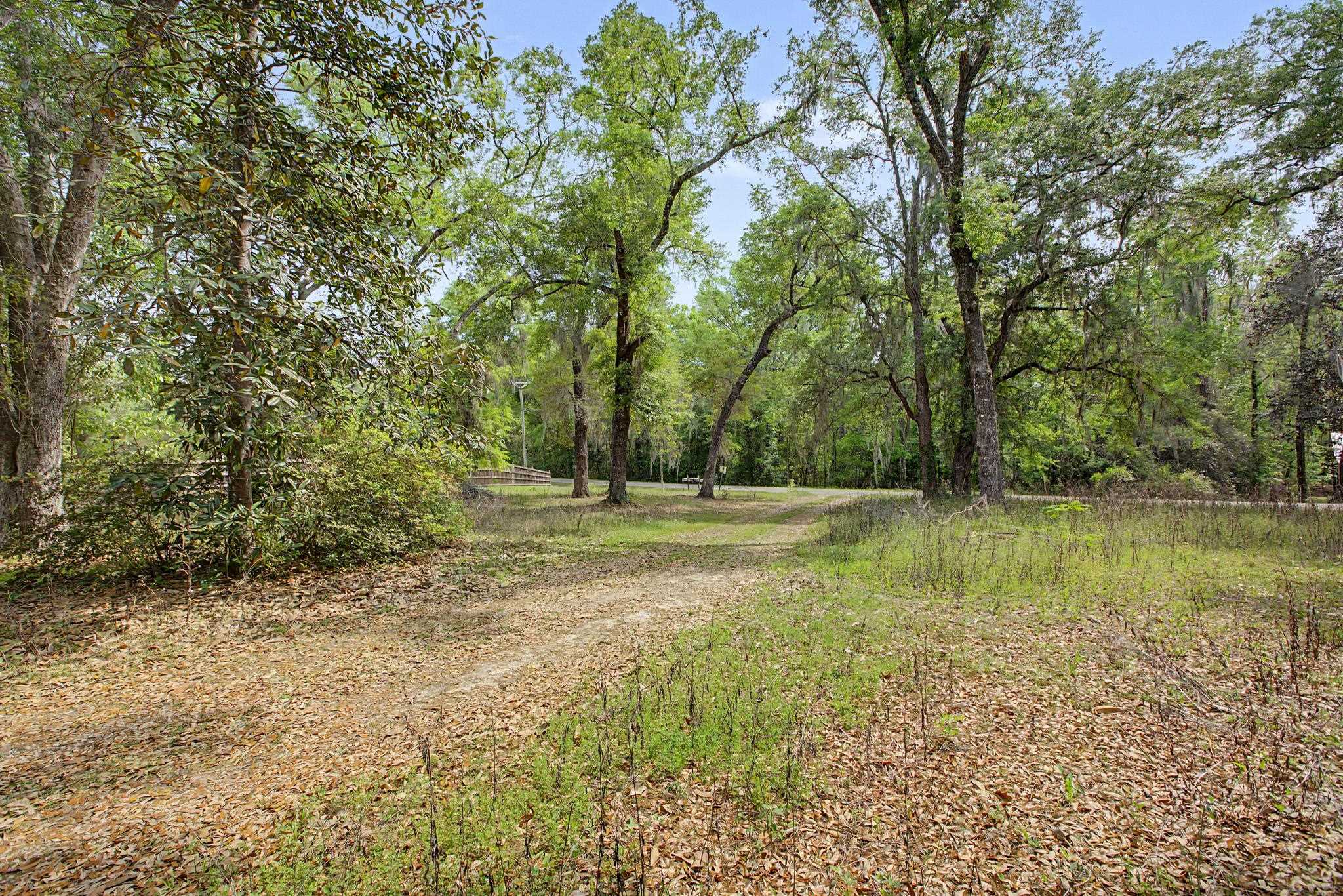 2901 Ben Stoutamire Road Tallahassee, FL 32310 - Photo 8 of 25