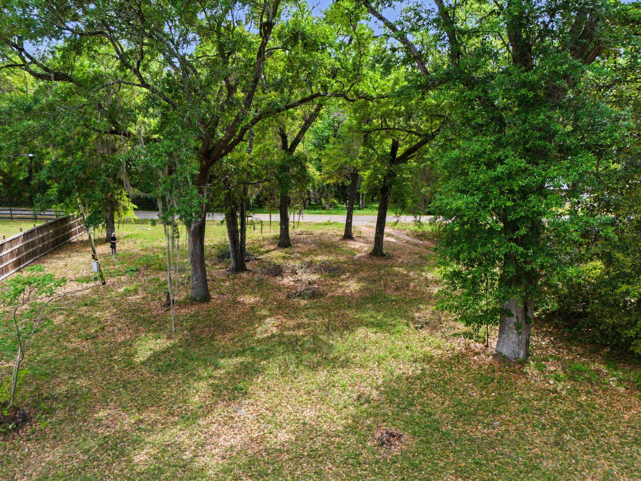 2901 Ben Stoutamire Road Tallahassee, FL 32310 - Photo 10 of 25