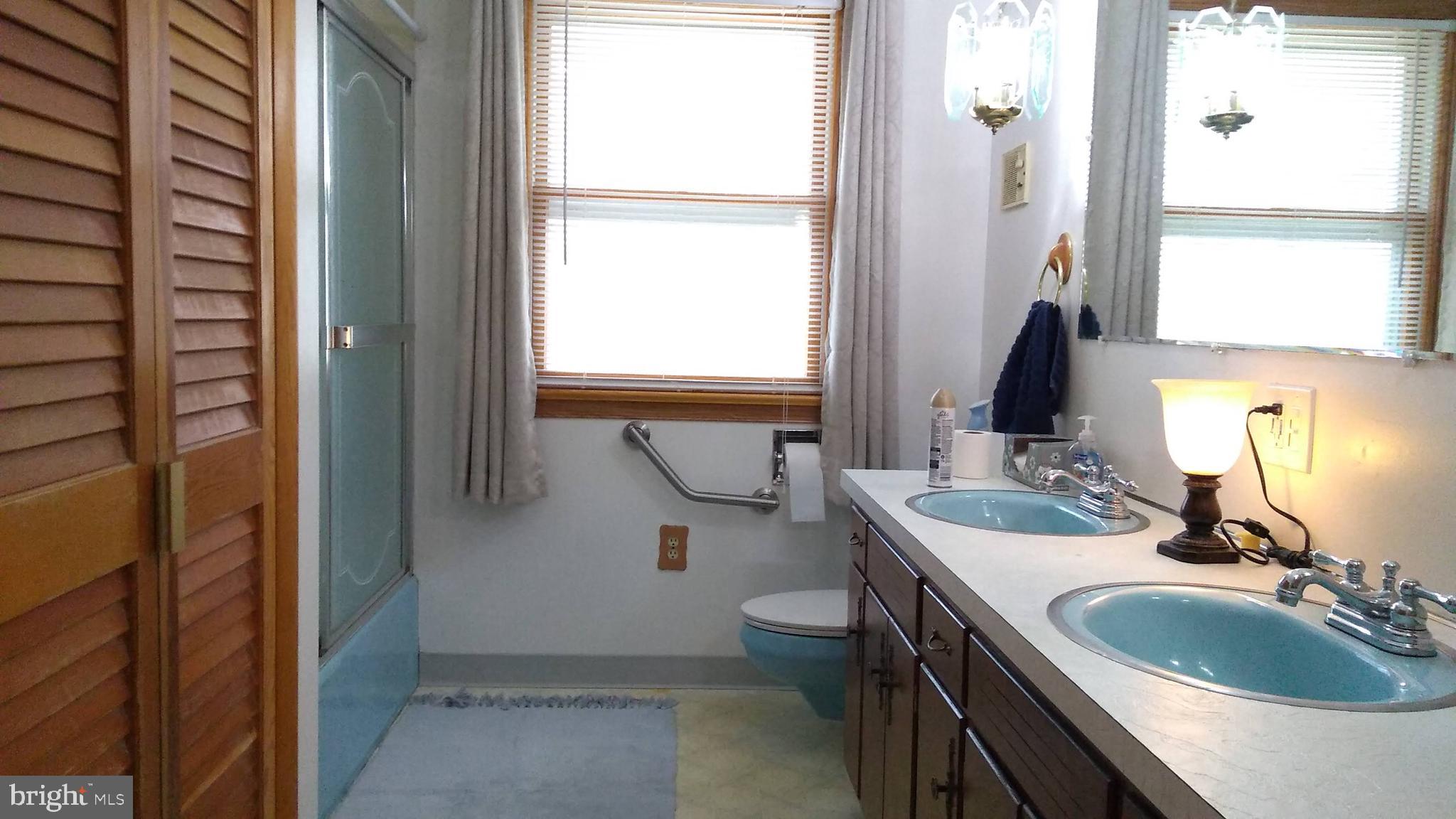 69 Slaymaker Hill Road Kinzers, PA 17535 - Photo 23 of 41 Laundry/Bathroom