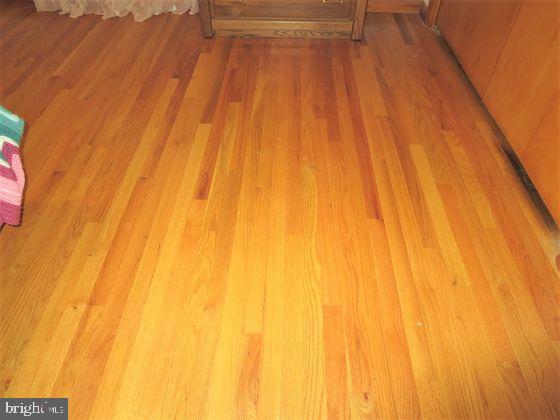 69 Slaymaker Hill Road Kinzers, PA 17535 - Photo 10 of 41 Authentic Hardwood Floor