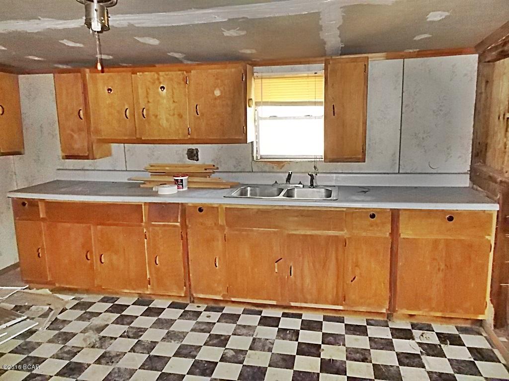 2169 Wester Road Grand Ridge, FL 32442 - Photo 8 of 20 Gallery Image 8
