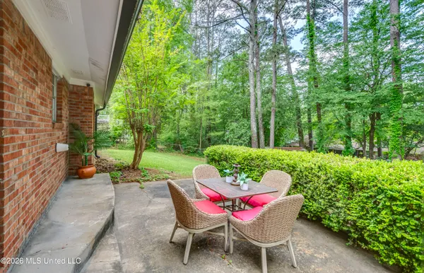 $205,000 | 3405 Forest Hill Road, Jackson, MS 39212