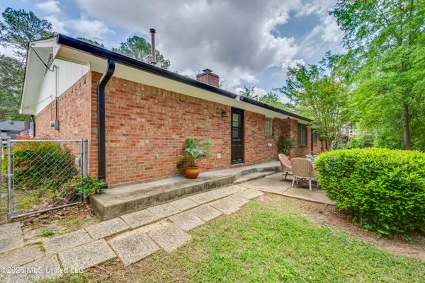 $205,000 | 3405 Forest Hill Road, Jackson, MS 39212