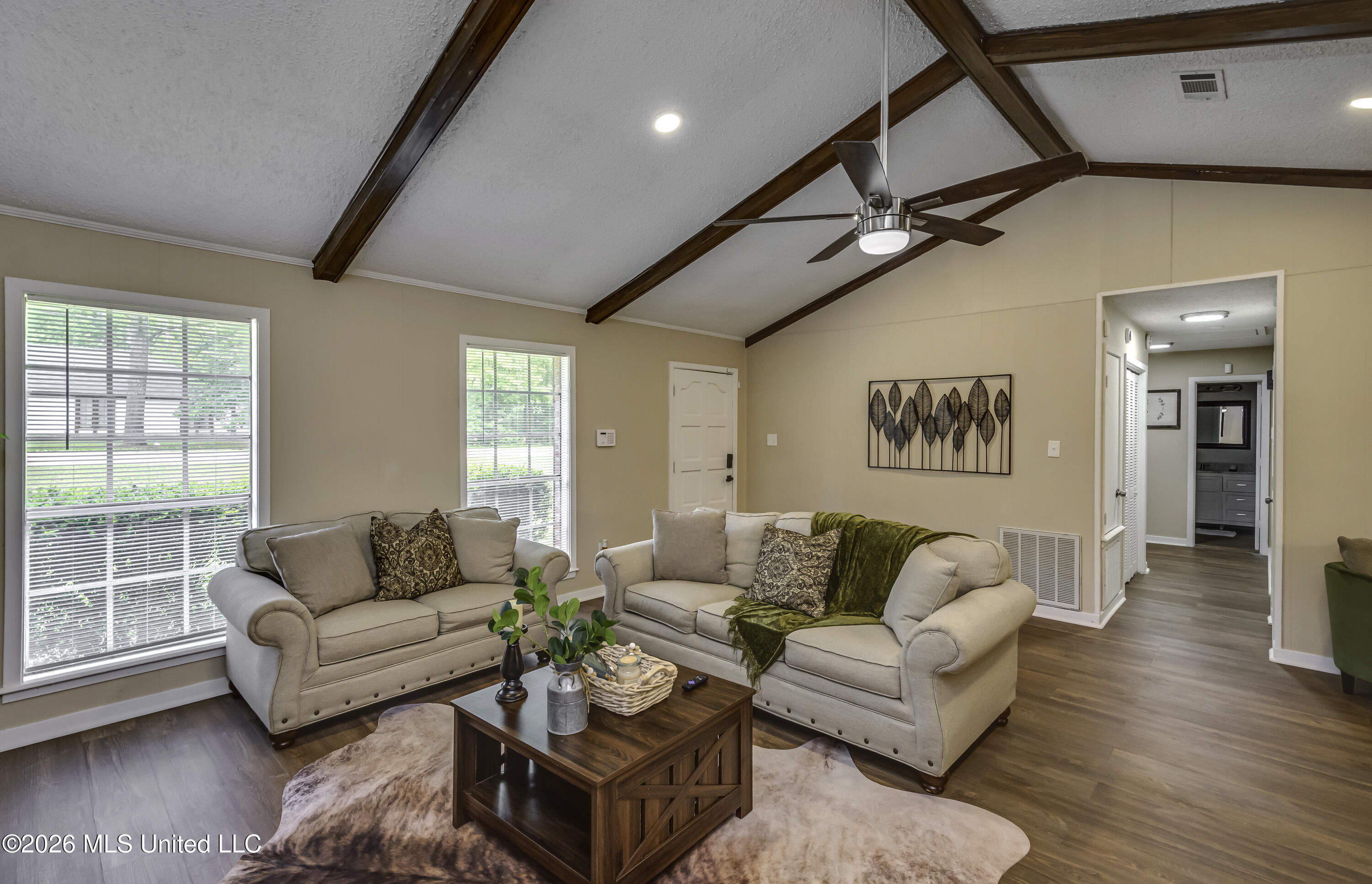 3405 Forest Hill Road Jackson, MS 39212 - Photo 3 of 17 3405 Forest Hill Rd--4