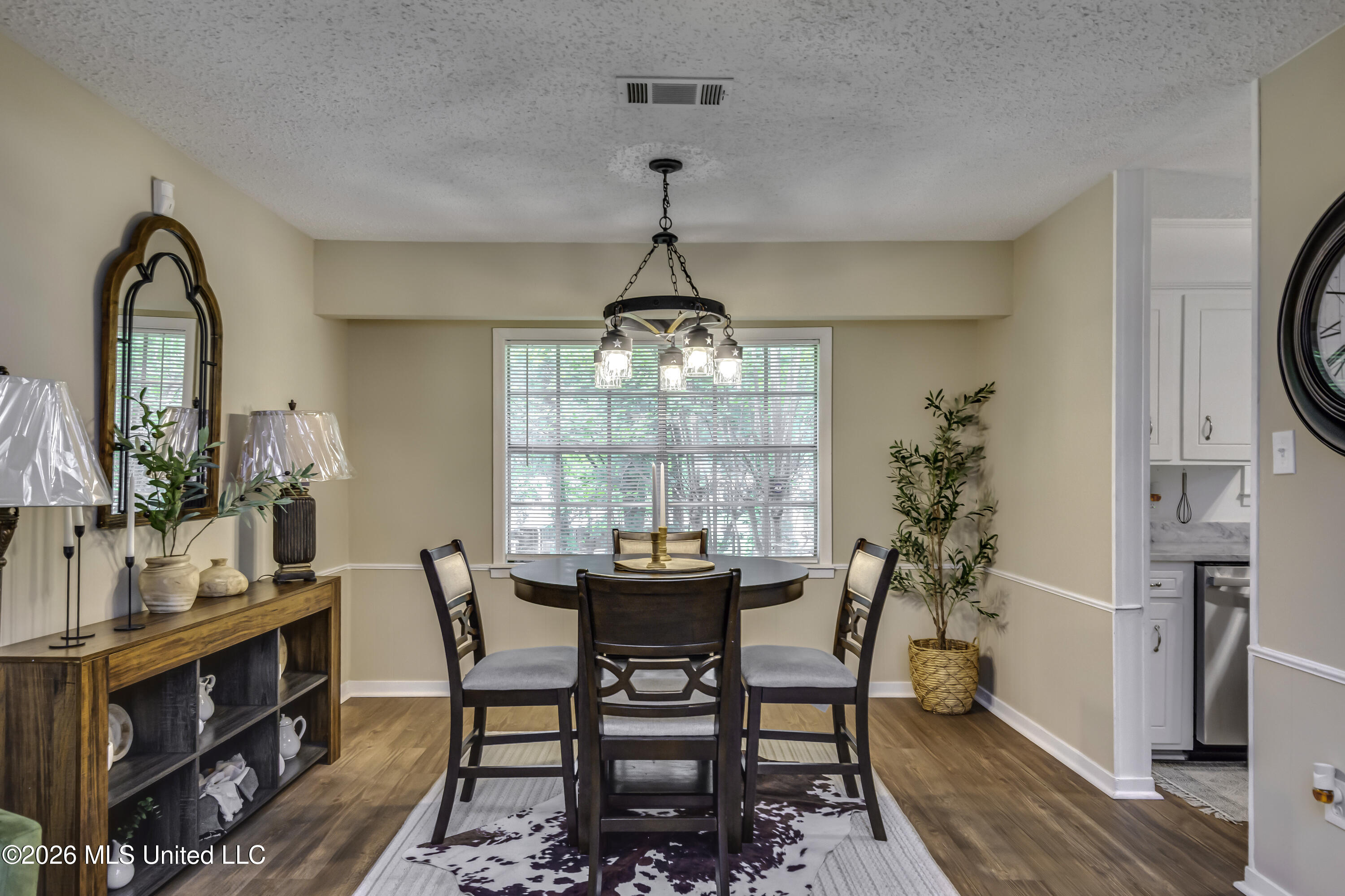 3405 Forest Hill Road Jackson, MS 39212 - Photo 5 of 17 3405 Forest Hill Rd--7