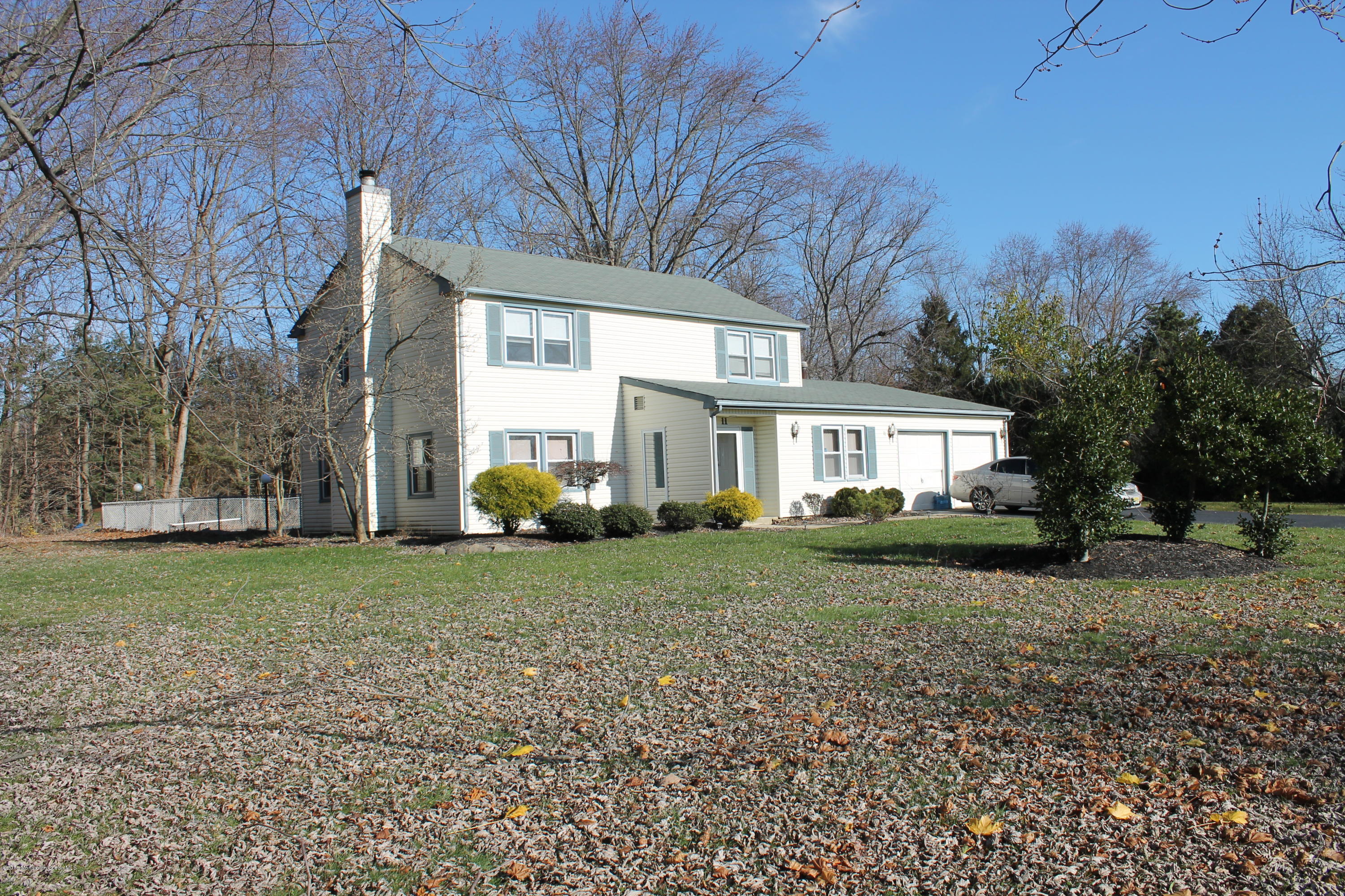 11 Potter Road Freehold, NJ 07728 - Photo 2 of 22 IMG_1409