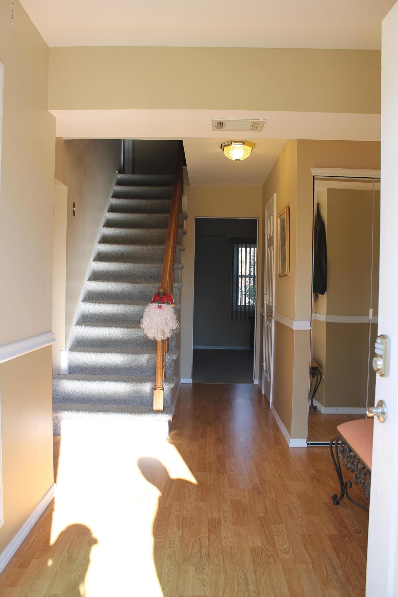 11 Potter Road Freehold, NJ 07728 - Photo 5 of 22 IMG_1381