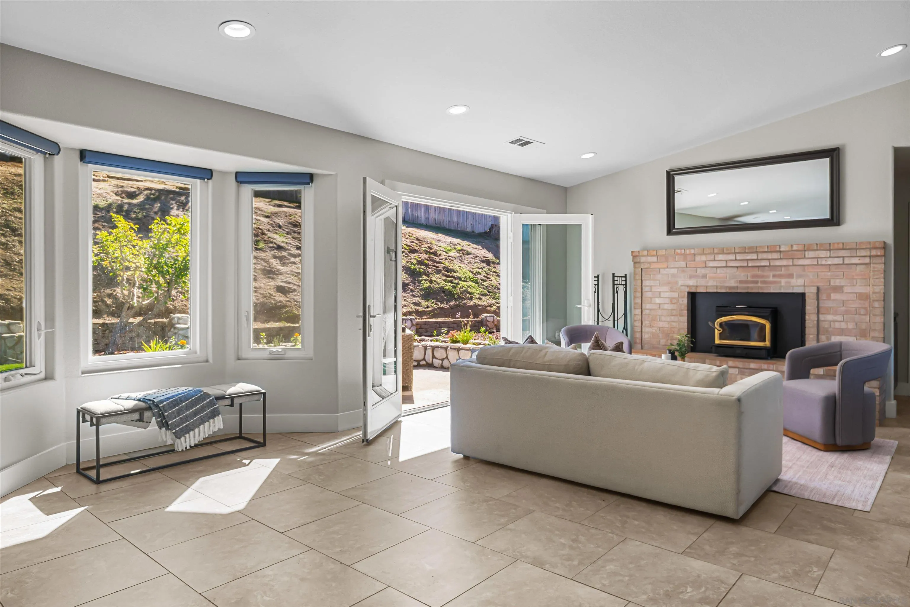 2495 Marianne Lane Fallbrook, CA 92028 - Photo 8 of 70