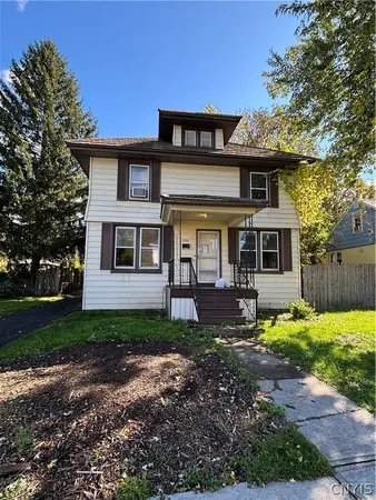 $2,000 | 230 North Indiana Avenue, Watertown, NY 13601