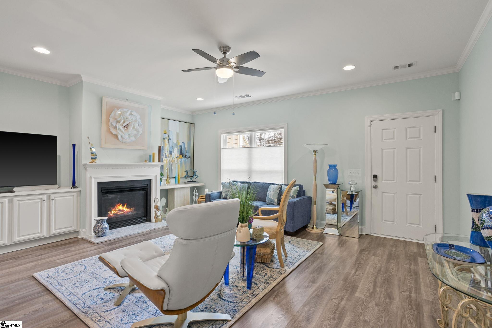 228 Louisville Drive Greenville, SC 29607 - Photo 2 of 30