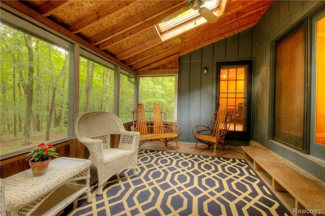 5270 Richardson Road Howell, MI 48843 - Photo 39 of 48 Florida Room/Screened-In Porch
