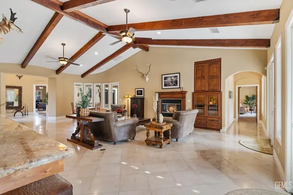 $1,200,000 | Undisclosed Address, Bakersfield, CA 93308