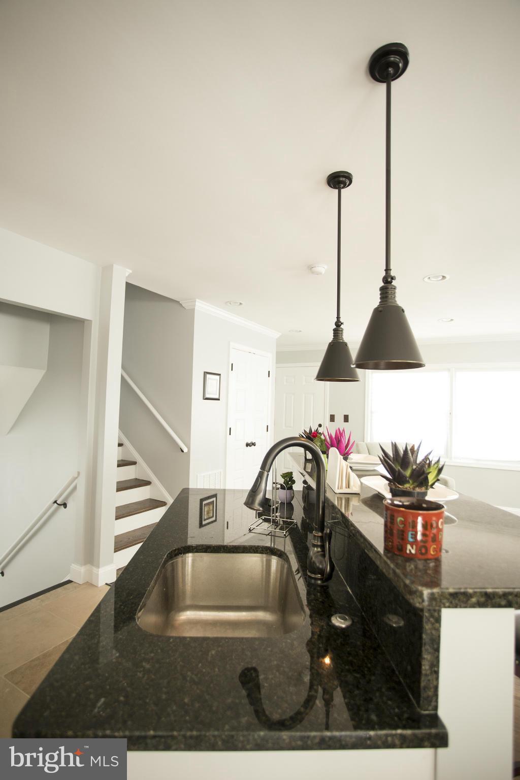 5925 Charnwood Road Baltimore, MD 21228 - Photo 11 of 29 Kitchen