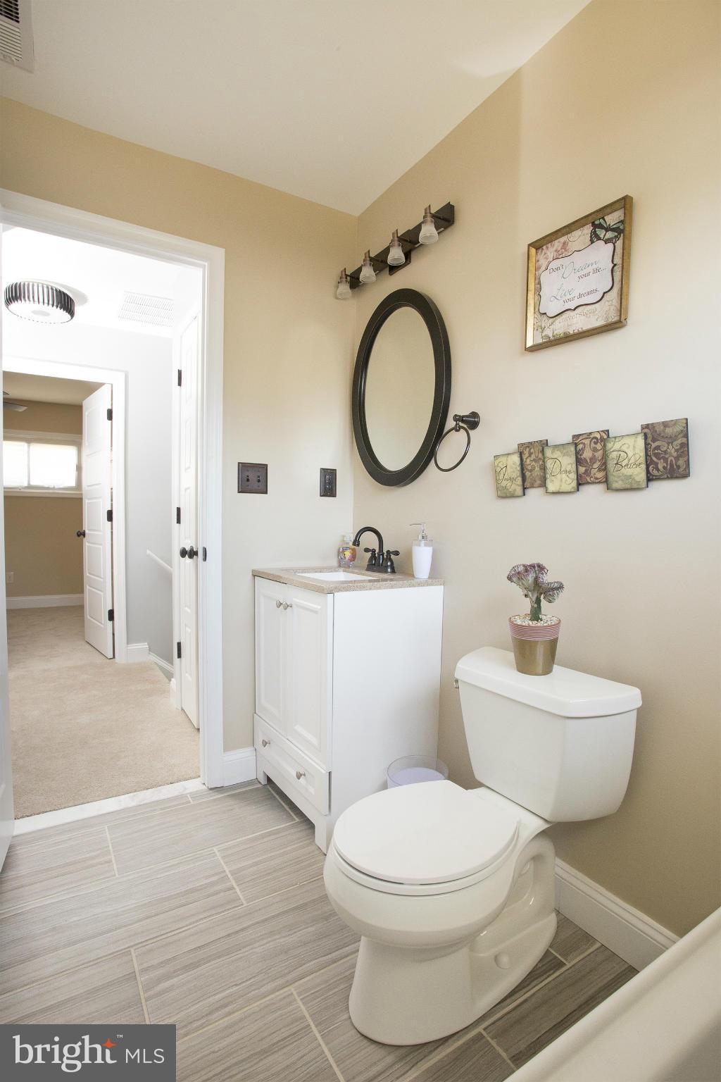 5925 Charnwood Road Baltimore, MD 21228 - Photo 18 of 29 Bath