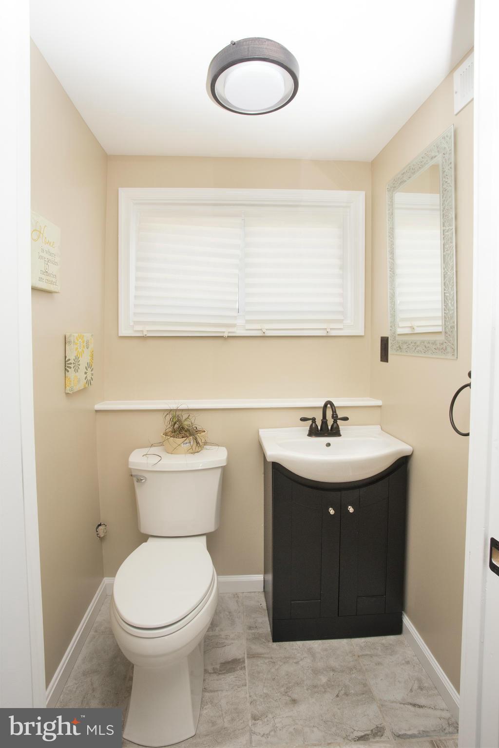 5925 Charnwood Road Baltimore, MD 21228 - Photo 24 of 29 Bath