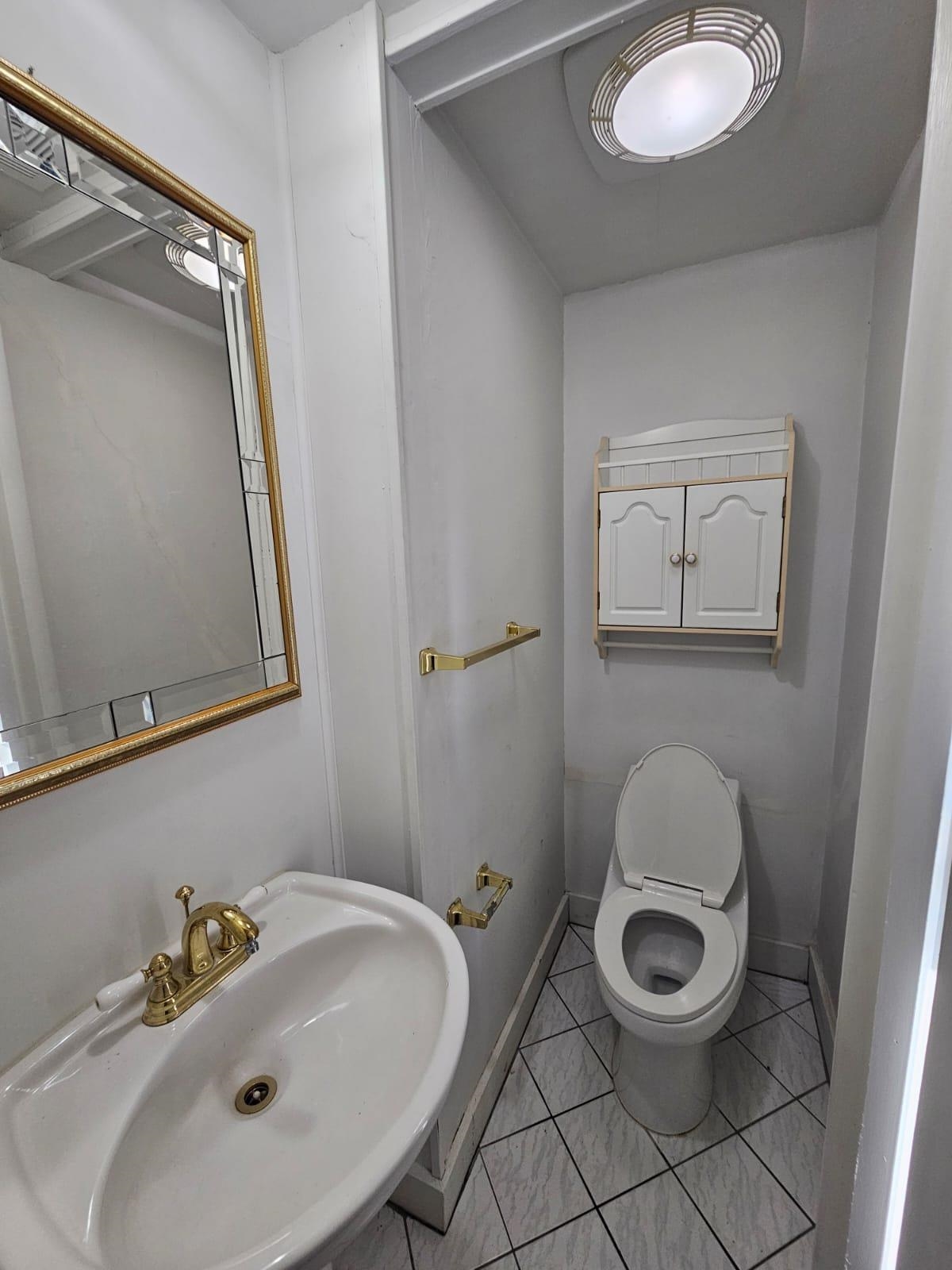 240 Copeland Avenue, Unit 2 Lyndhurst, NJ 07071 - Photo 9 of 12