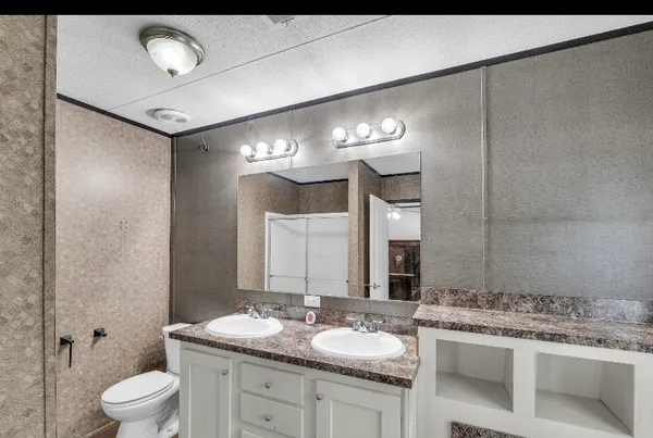 $189,000 | 1172 Lincoln City Road, Elm Mott, TX 76640