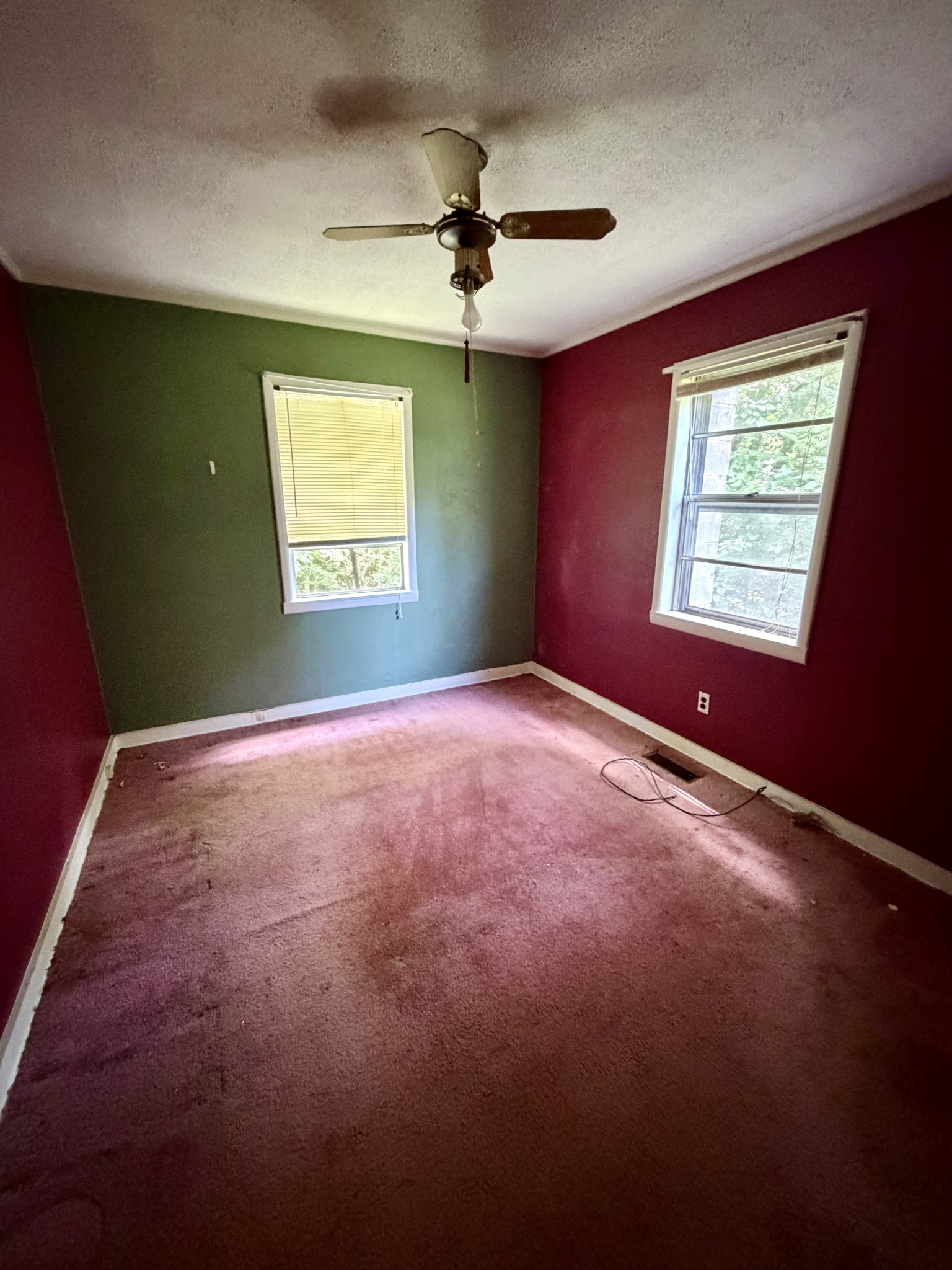 2115 Spring Hill Road Paris, TN 38242 - Photo 14 of 18 a view of an empty room with a window