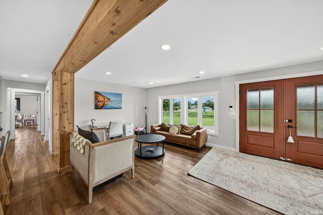 $449,900 | 9061 East Hatchery Road, Syracuse, IN 46567