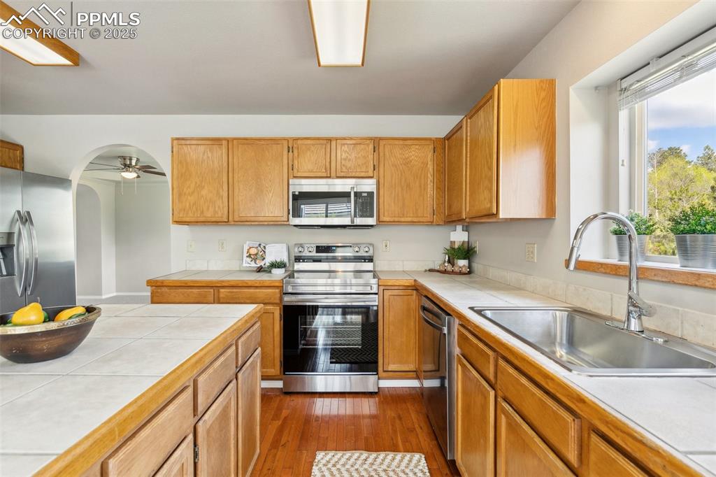 7665 Calloway Court Colorado Springs, CO 80919 - Photo 13 of 44