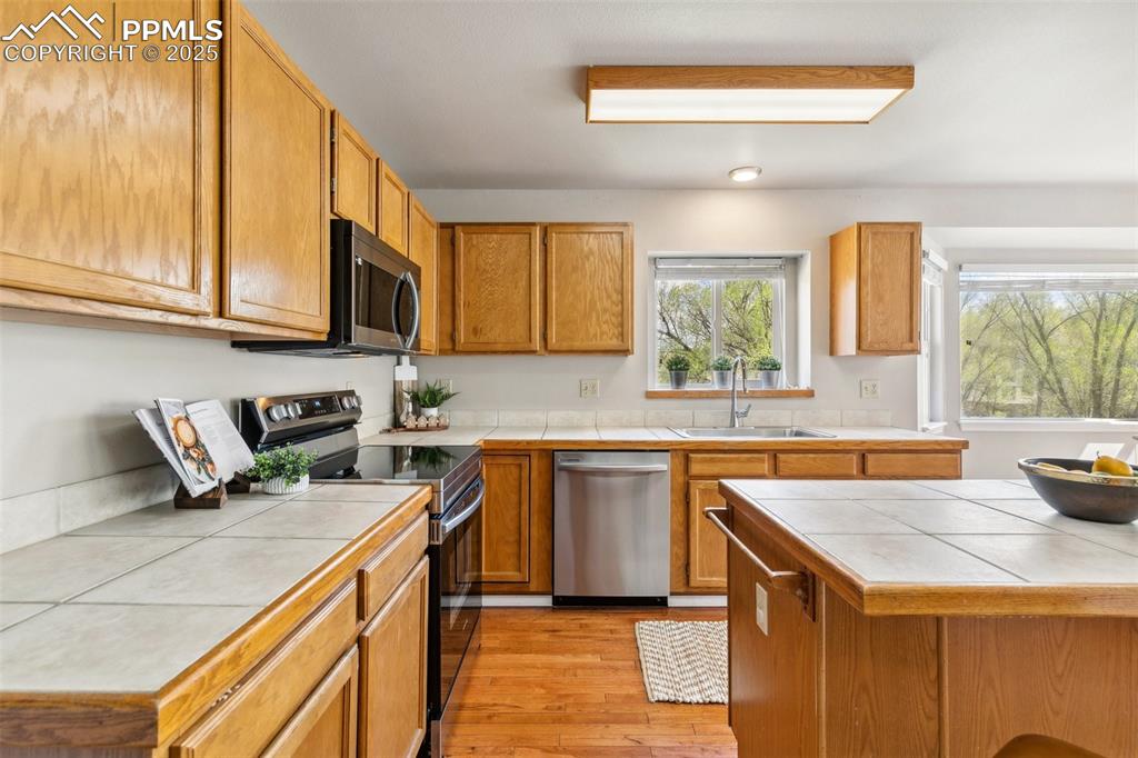 7665 Calloway Court Colorado Springs, CO 80919 - Photo 16 of 44