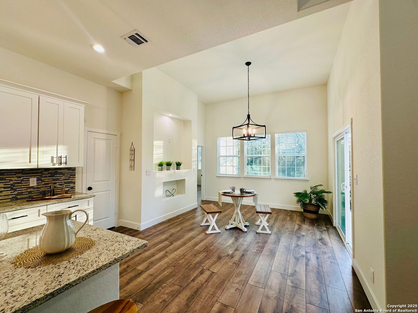 1064 Overbrook Lane Spring Branch, TX 78070 - Photo 15 of 34