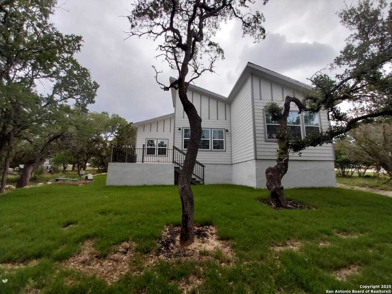 1064 Overbrook Lane Spring Branch, TX 78070 - Photo 33 of 34