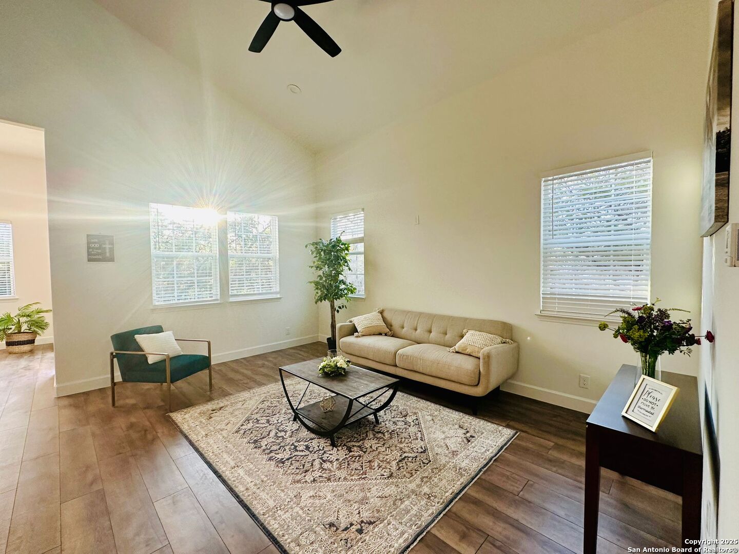 1064 Overbrook Lane Spring Branch, TX 78070 - Photo 6 of 34