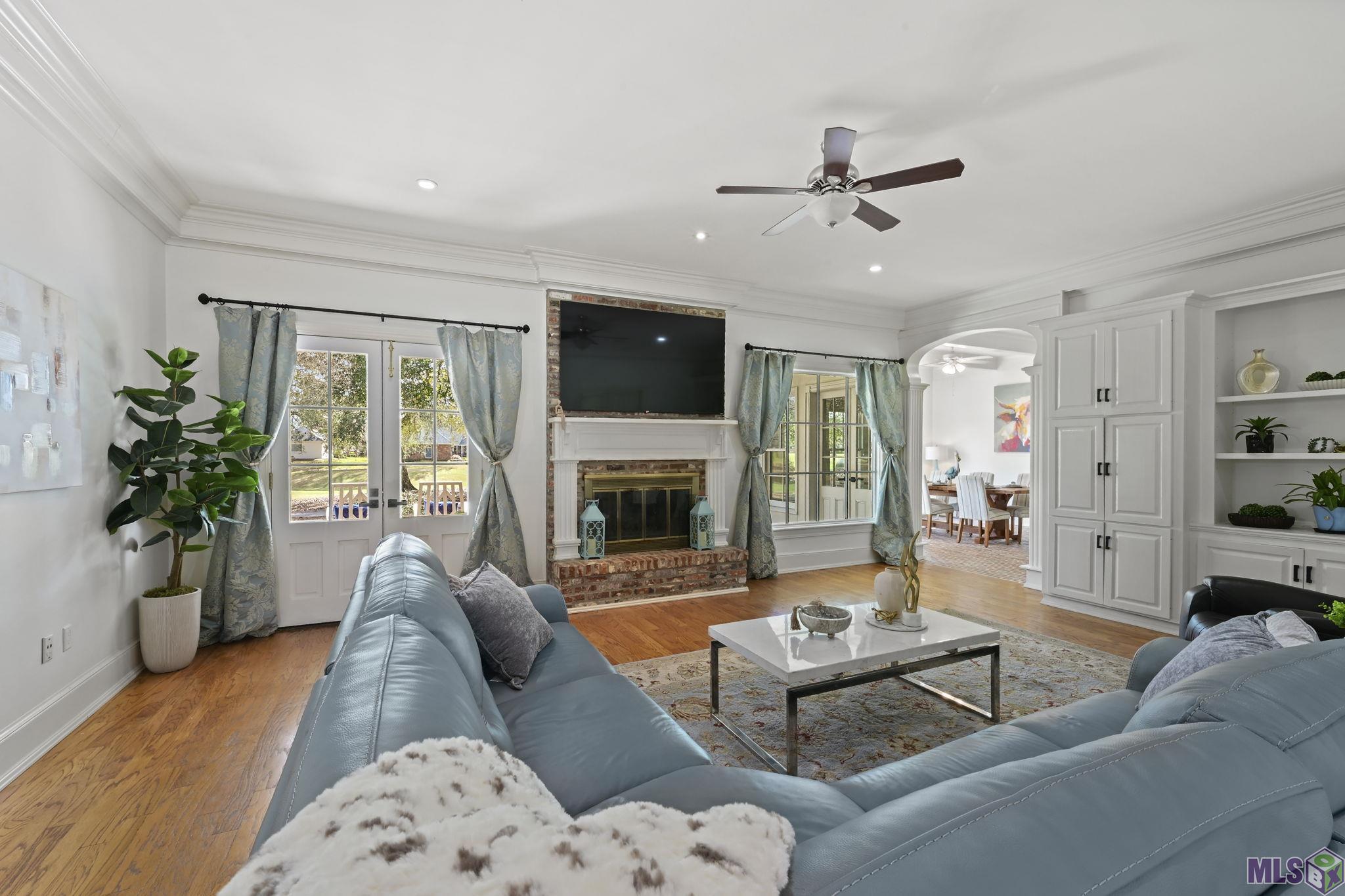17627 Masters Pointe Court Baton Rouge, LA 70810 - Photo 7 of 38 Gallery Image 7