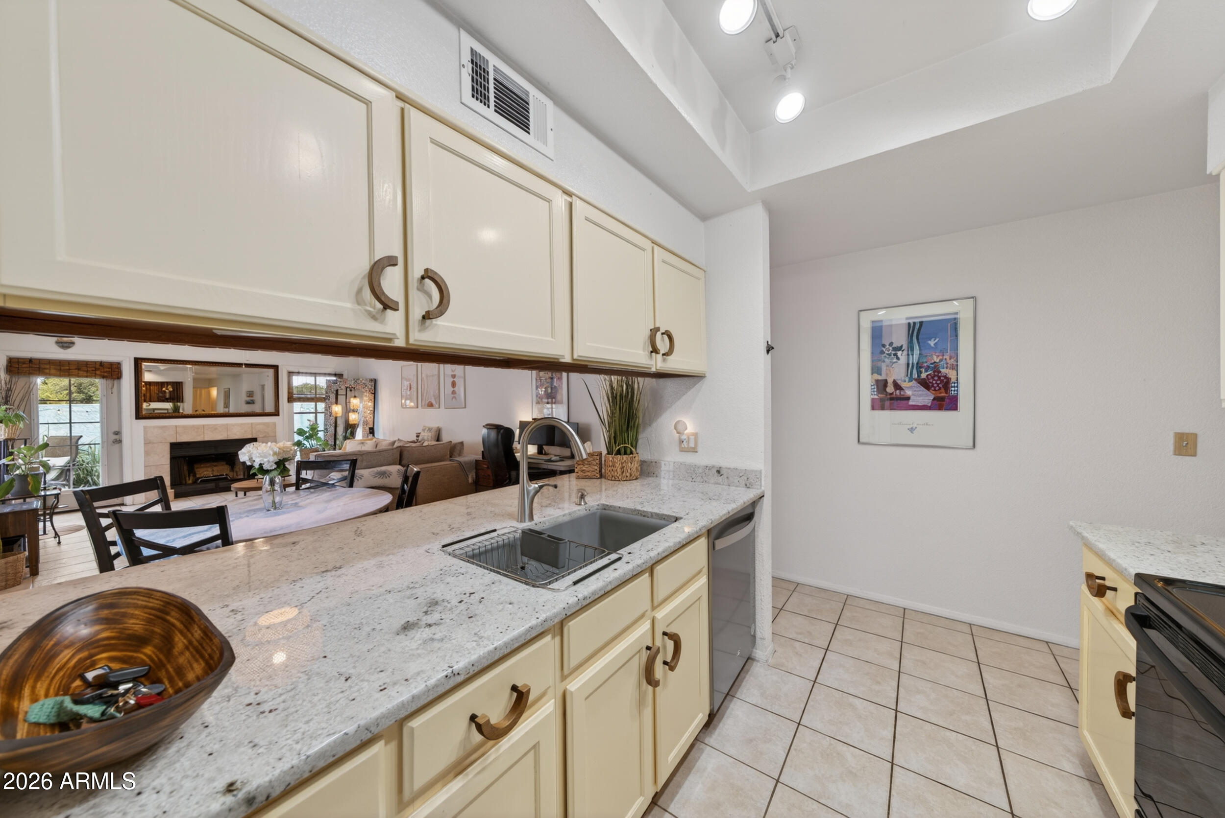 1222 West Baseline Road, Unit 153 Tempe, AZ 85283 - Photo 8 of 33 27_dsc00419