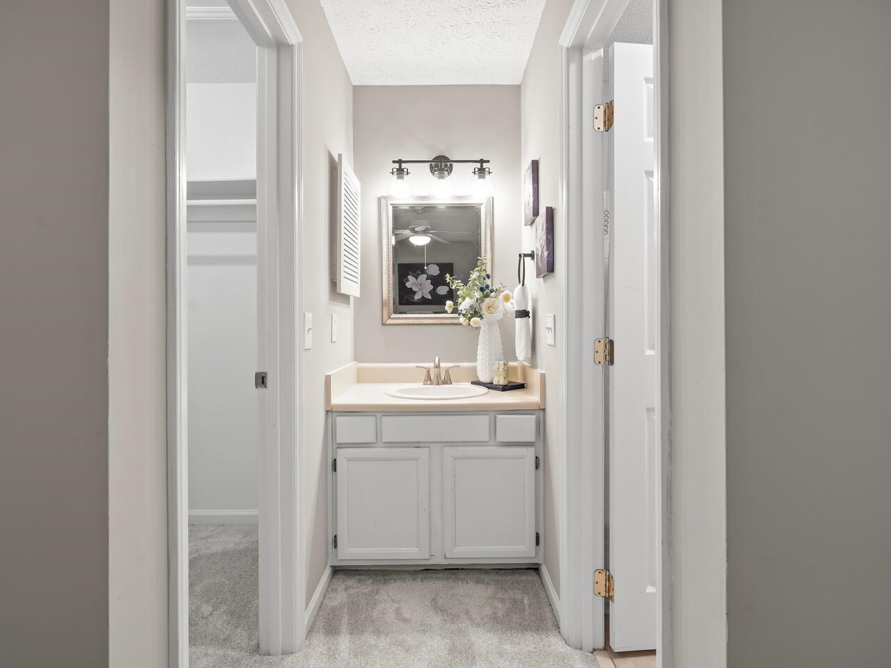 601 Broad Leaf Circle, Unit 601 Raleigh, NC 27613 - Photo 8 of 12 Photo 8