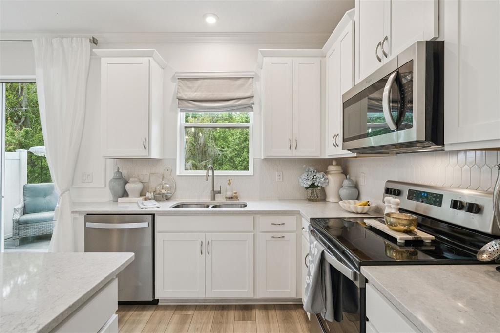 896 Spring Palms Loop Orlando, FL 32828 - Photo 12 of 28