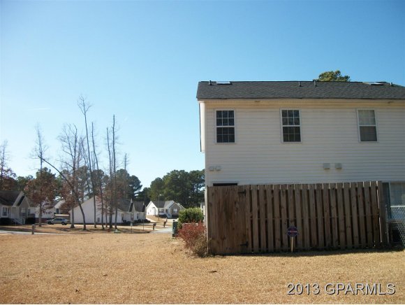 430 Lake Road, Unit B Greenville, NC 27834 - Photo 2 of 14 Additional Photo