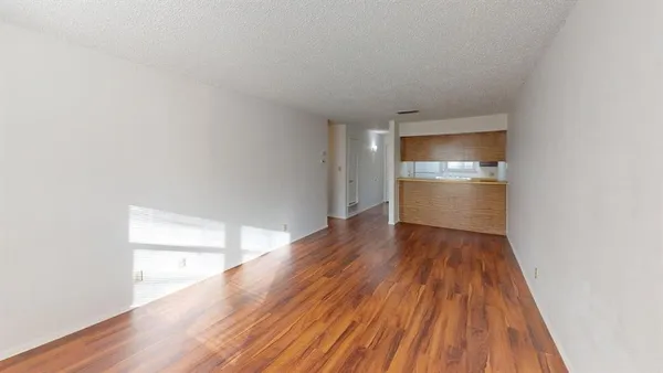 $925 | 410 Bryan Street, Unit 10, Denton, TX 76201