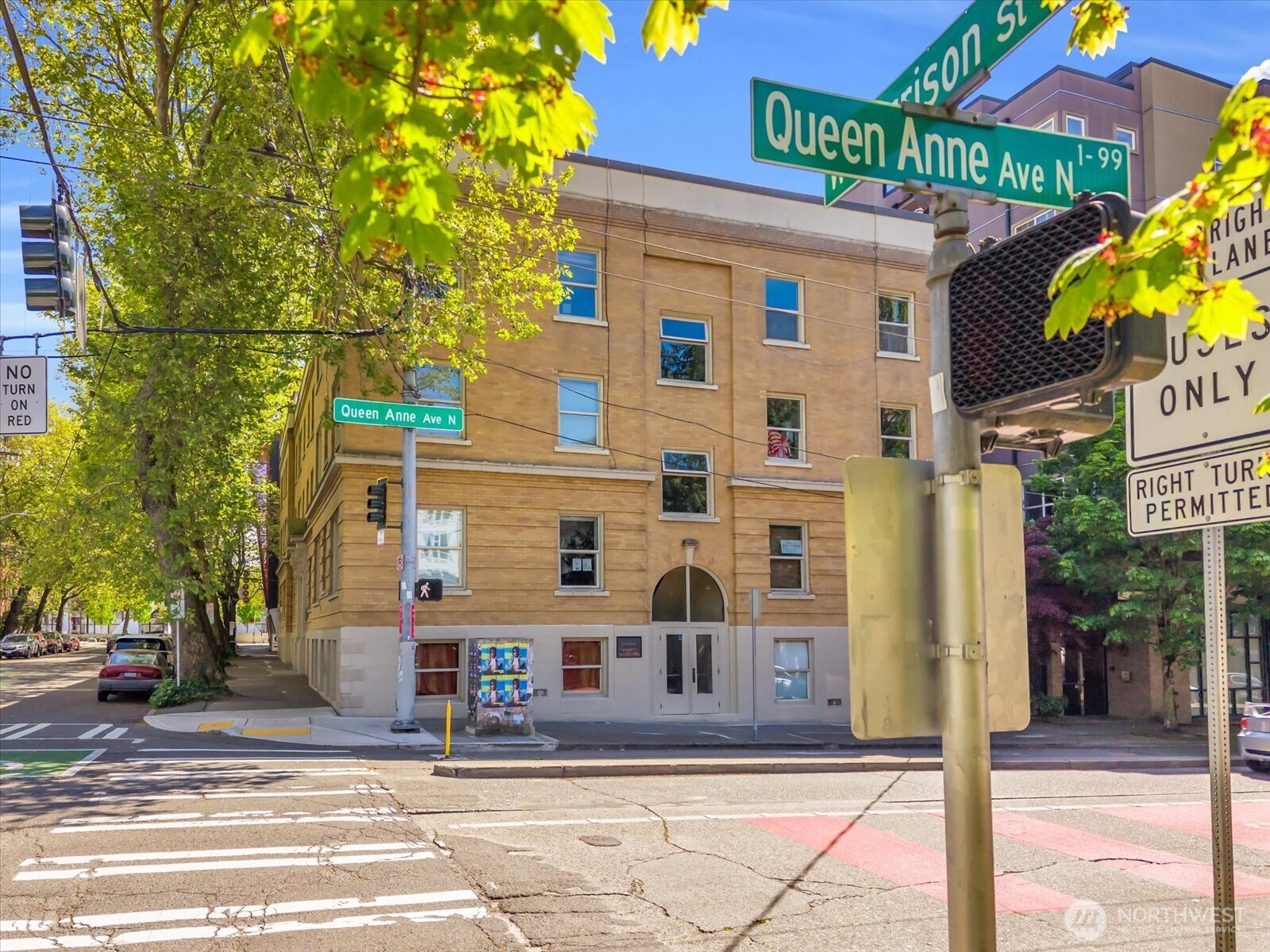 7 Harrison Street, Unit 17 Seattle, WA 98109 - Photo 16 of 20 a front view of a building with street view