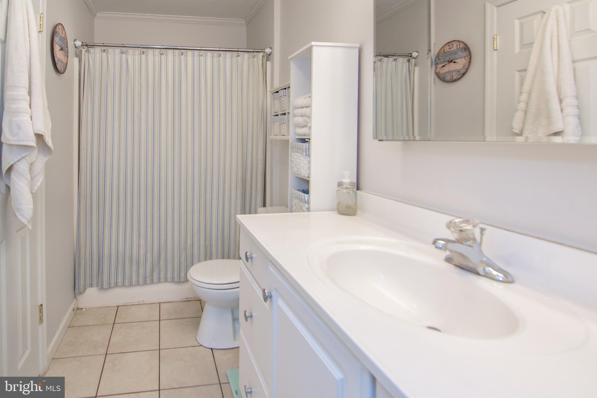 1664 Snug Harbor Road Shady Side, MD 20764 - Photo 15 of 58 Bathroom