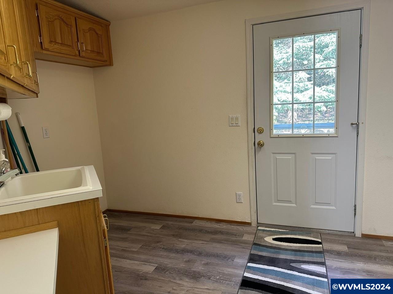 1737 Southwest Clay Street Dallas, OR 97338 - Photo 18 of 35 Gallery Image 18