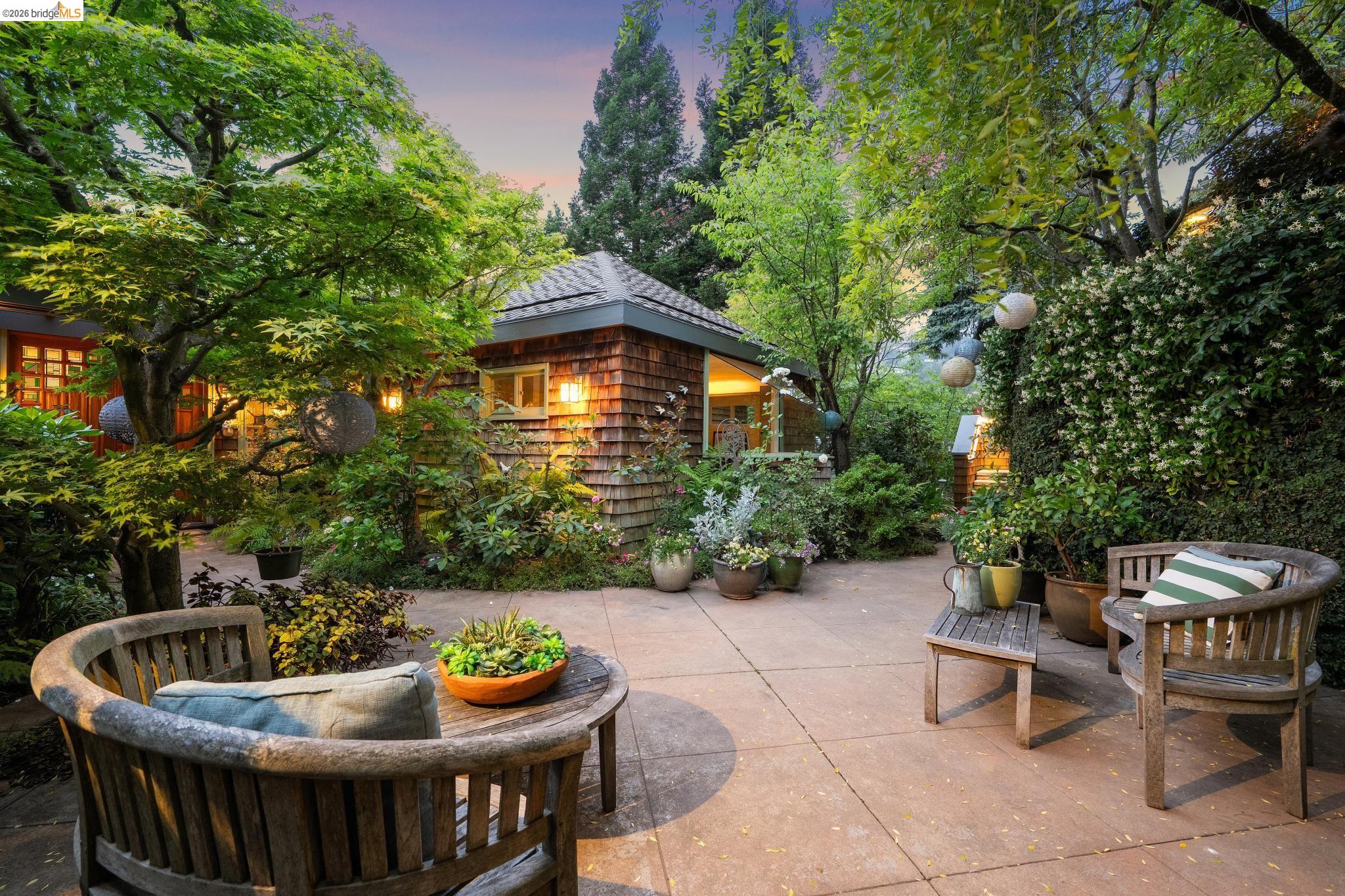 2223 Tunnel Road Oakland, CA 94611 - Photo 50 of 61