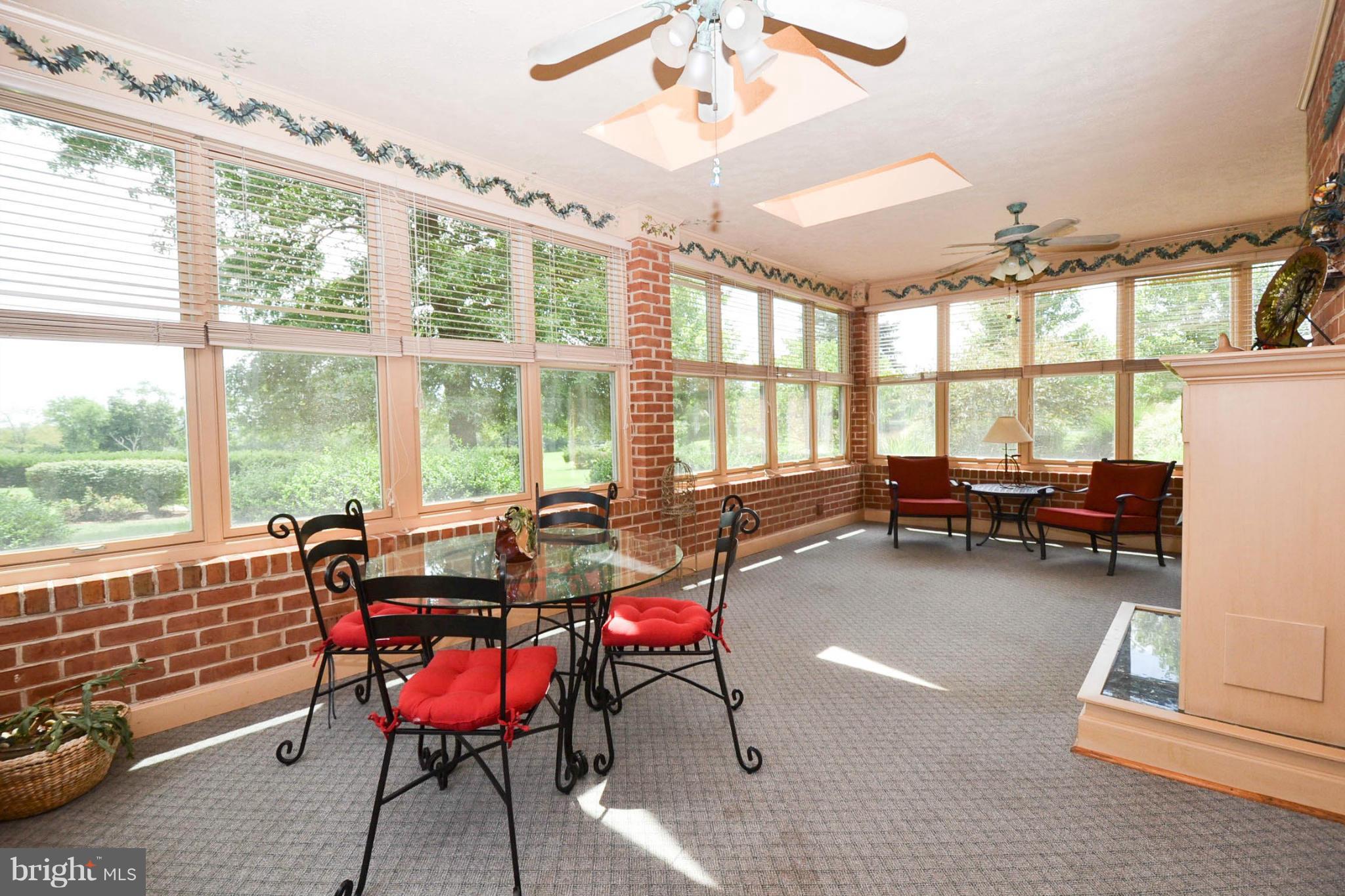 5950 Elmer Derr Road Frederick, MD 21703 - Photo 17 of 30 Interior (General)